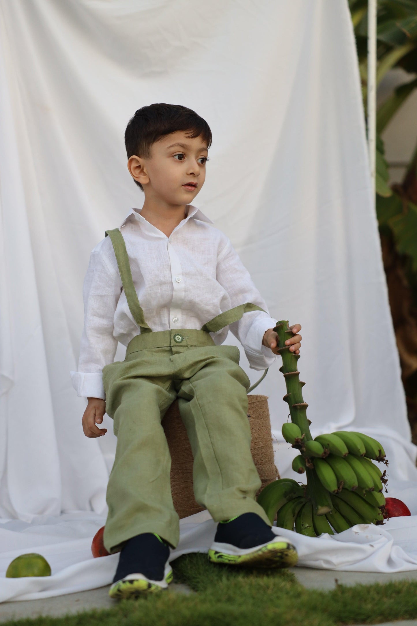 Country Chic Pure Linen Shirt Pants Suspendor Outfit Set - Olive Green Colour