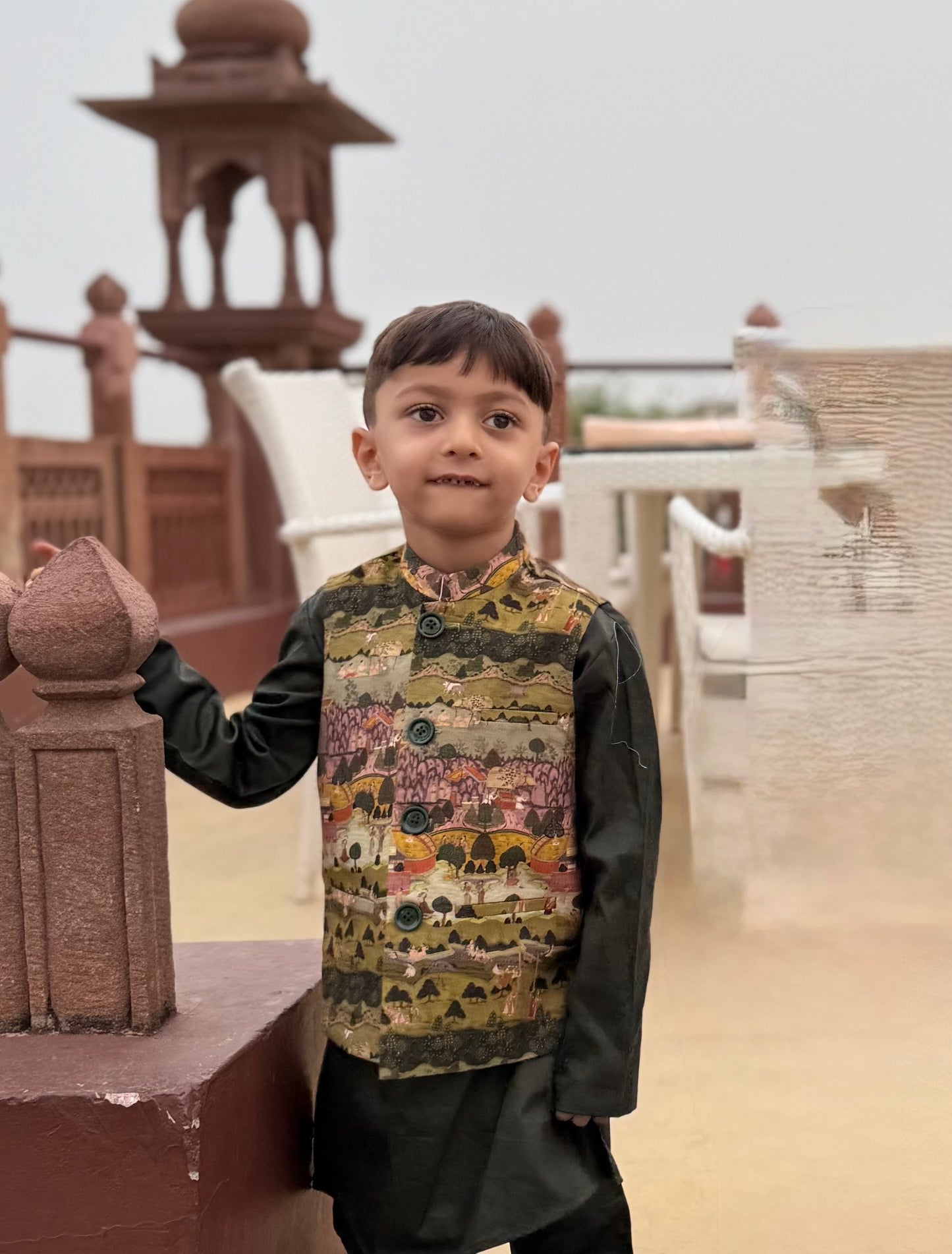 The Bagh E Khaas Print Pure Muslin Silk Koti Kurta Pajama Set