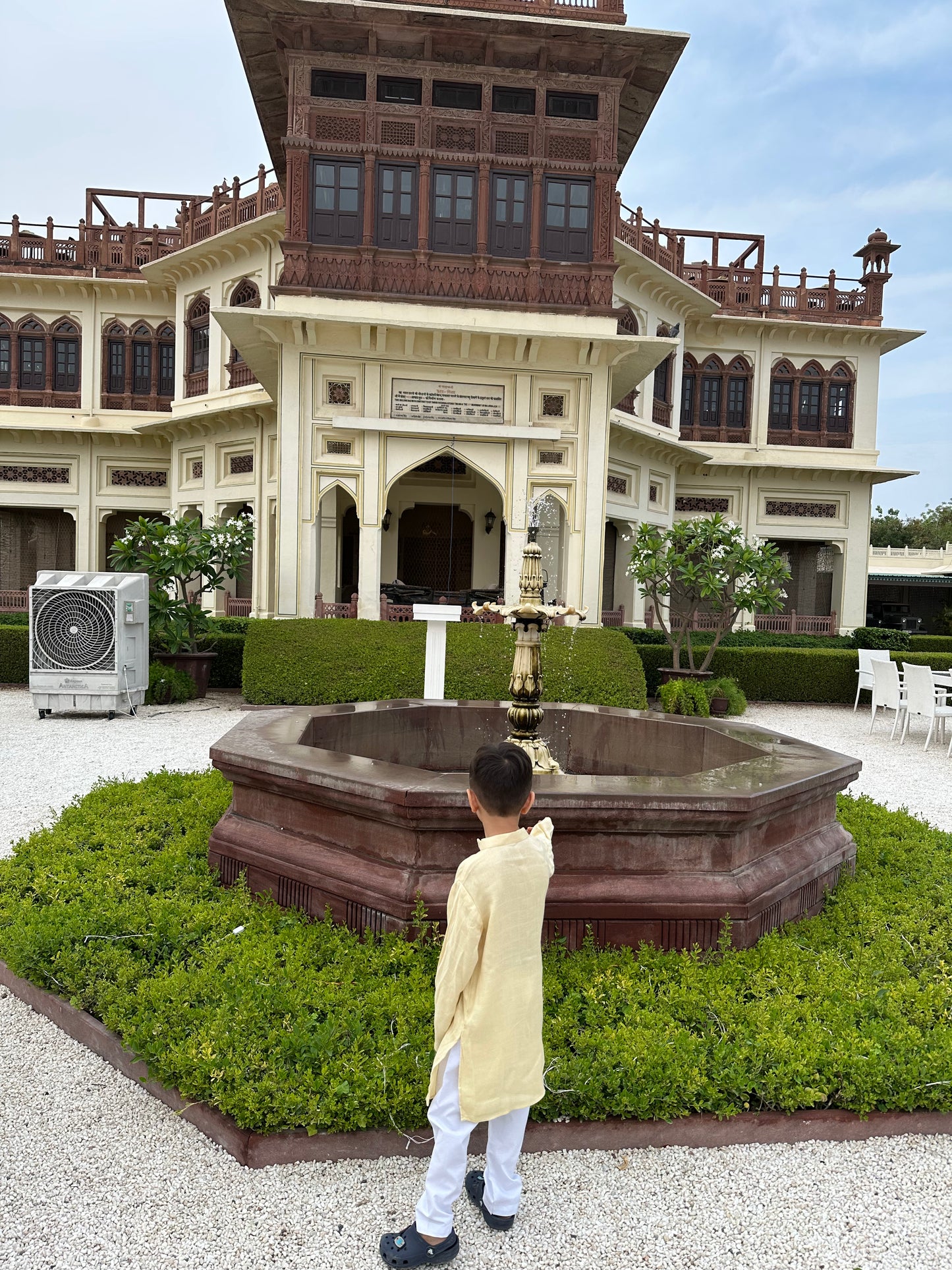 The Classic Circus Trick Embriodered Pure Bamboo Muslin Cotton Kurta Pajama Set