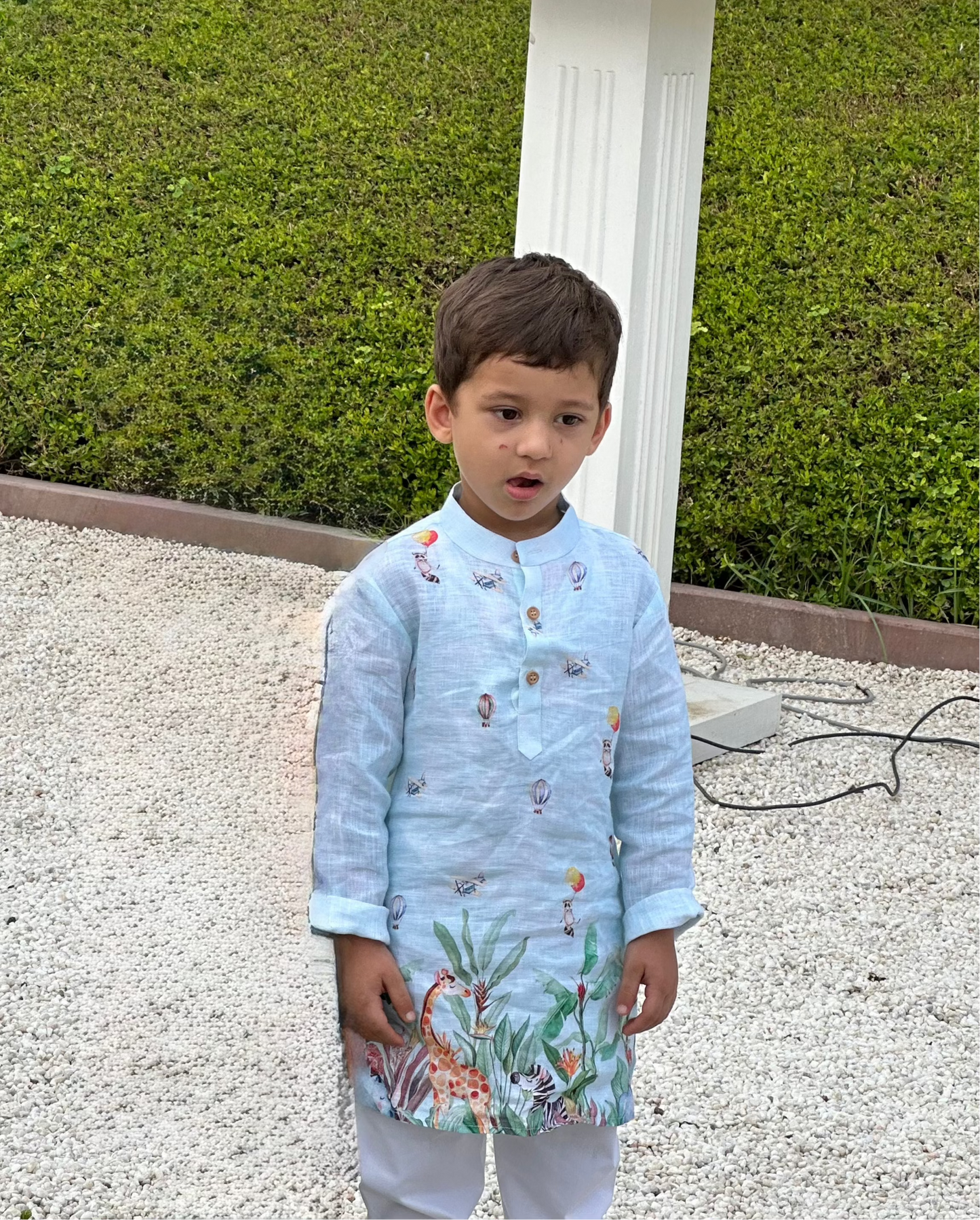 The Natures Flight Pure Linen Kurta Pajama Set