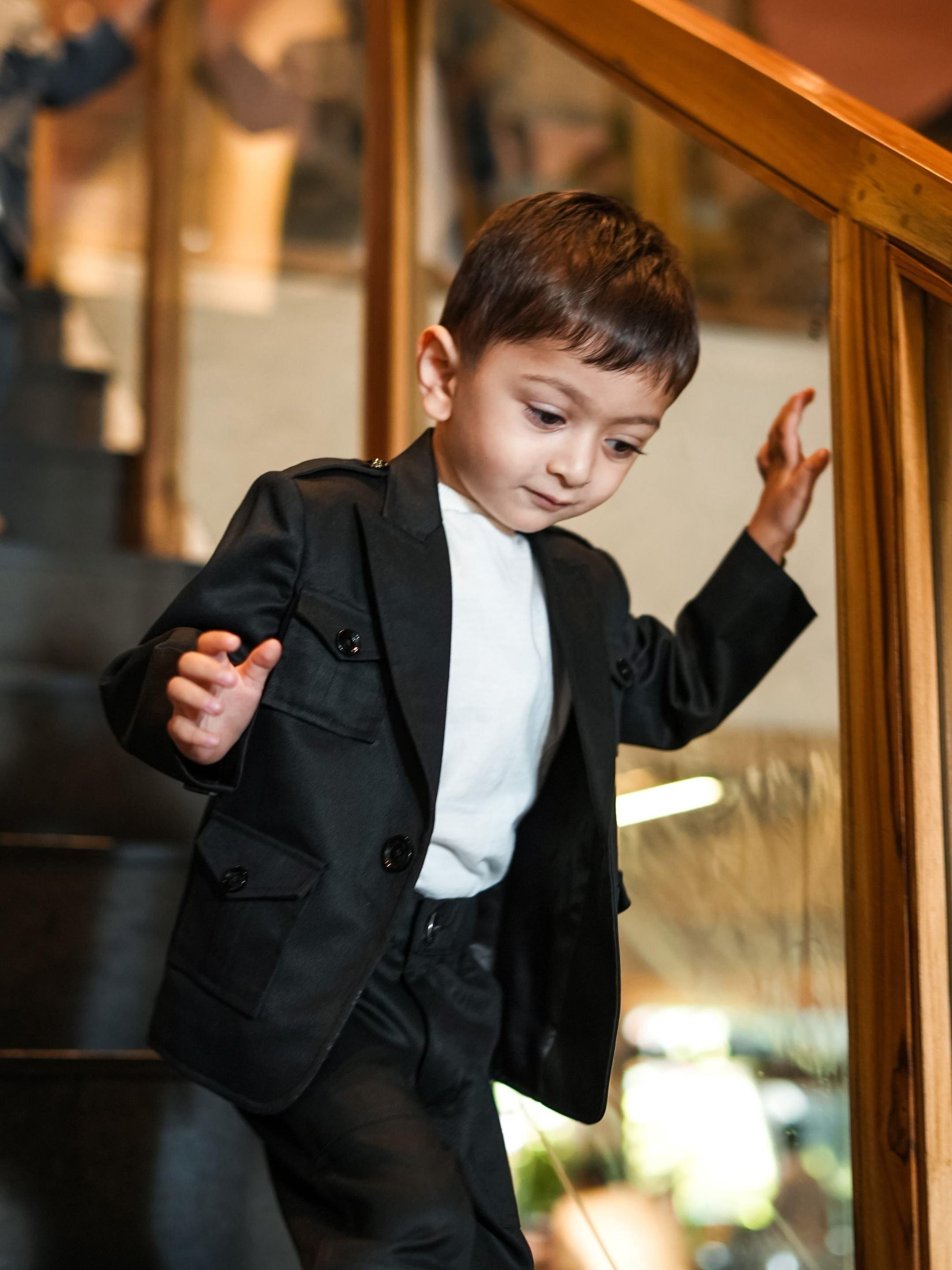 Korean Themed Multi Pocket Causual Blazer Set ( Black) - Funny Bones Clothings