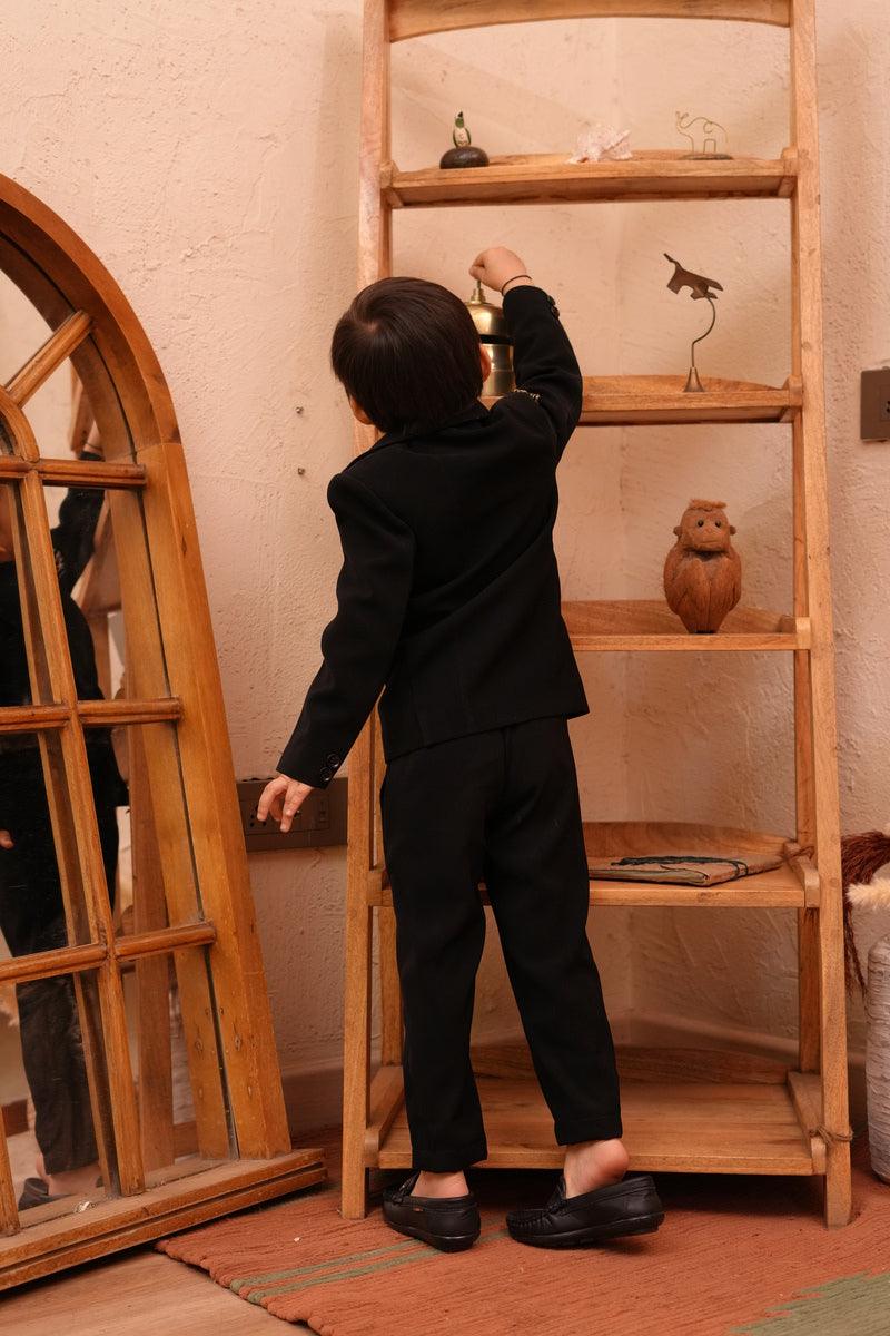 Lioncrest Premium Blazer Set