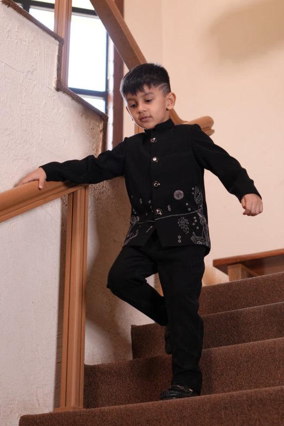 Midnight Prowl Themed Embriodered Bandgala Jodhpuri Blazer Set