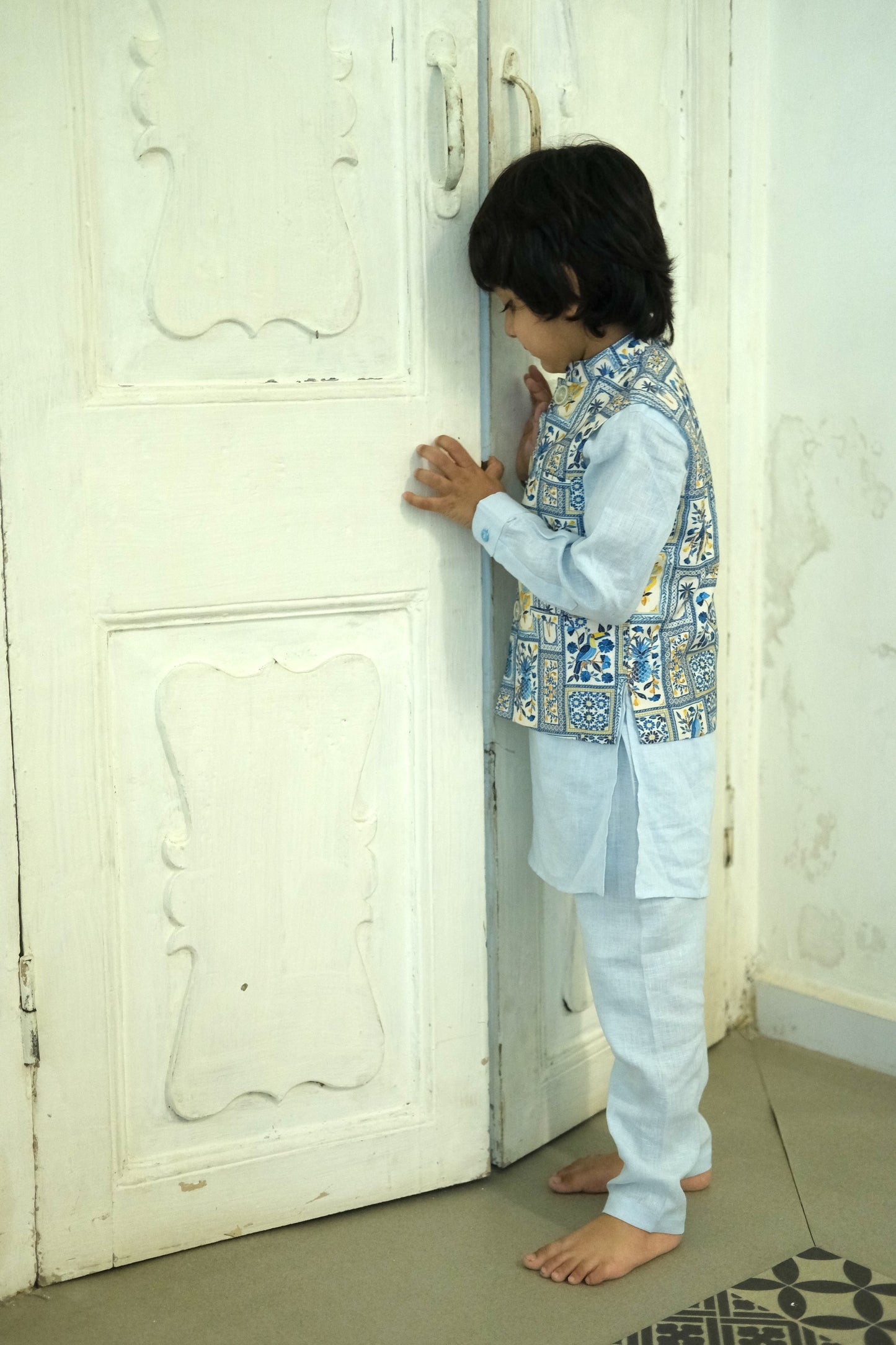 The Tropical Print Pure Satin Koti Pure Linen Kurta Pajama Set