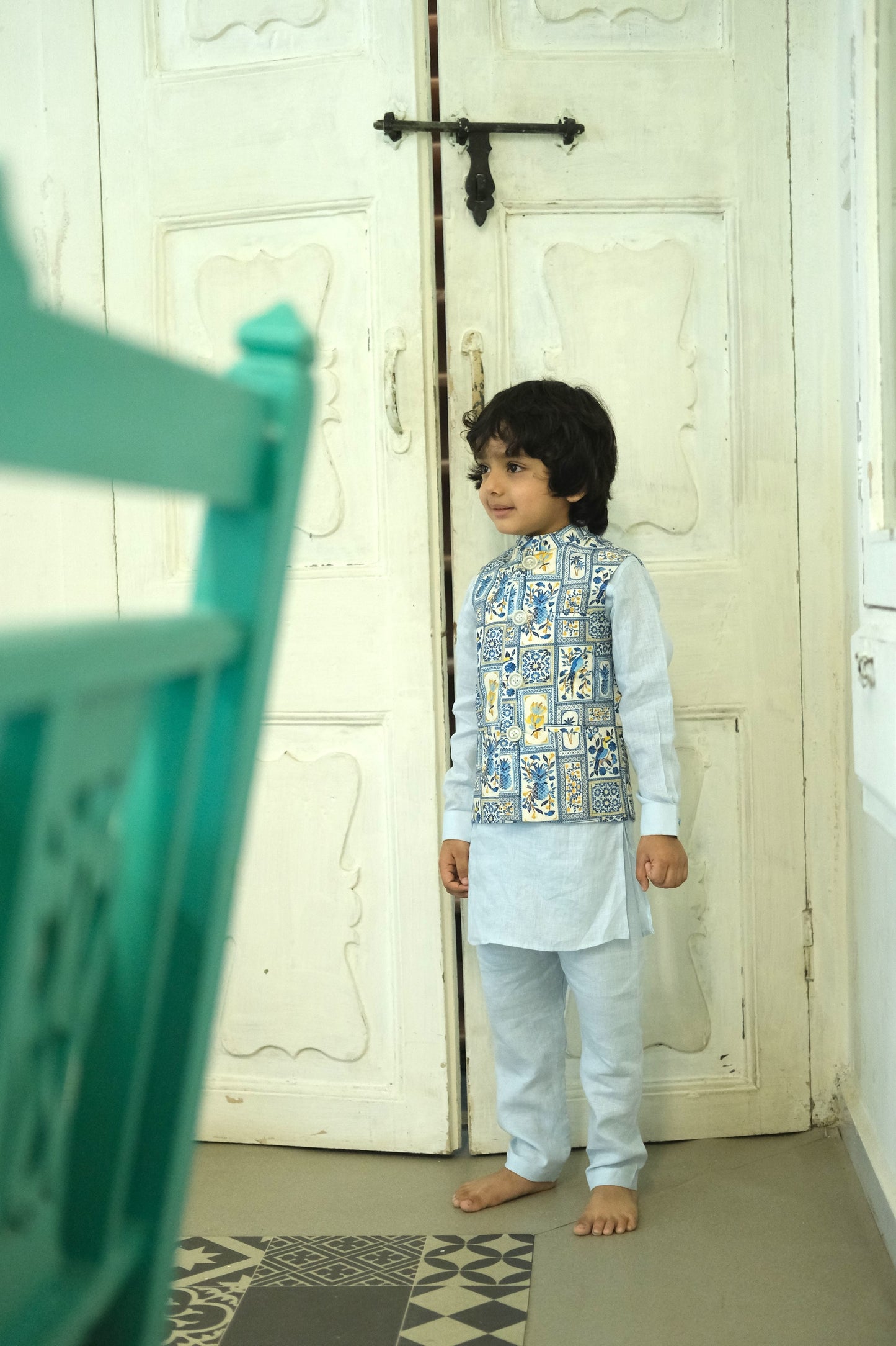 The Tropical Print Pure Satin Koti Pure Linen Kurta Pajama Set