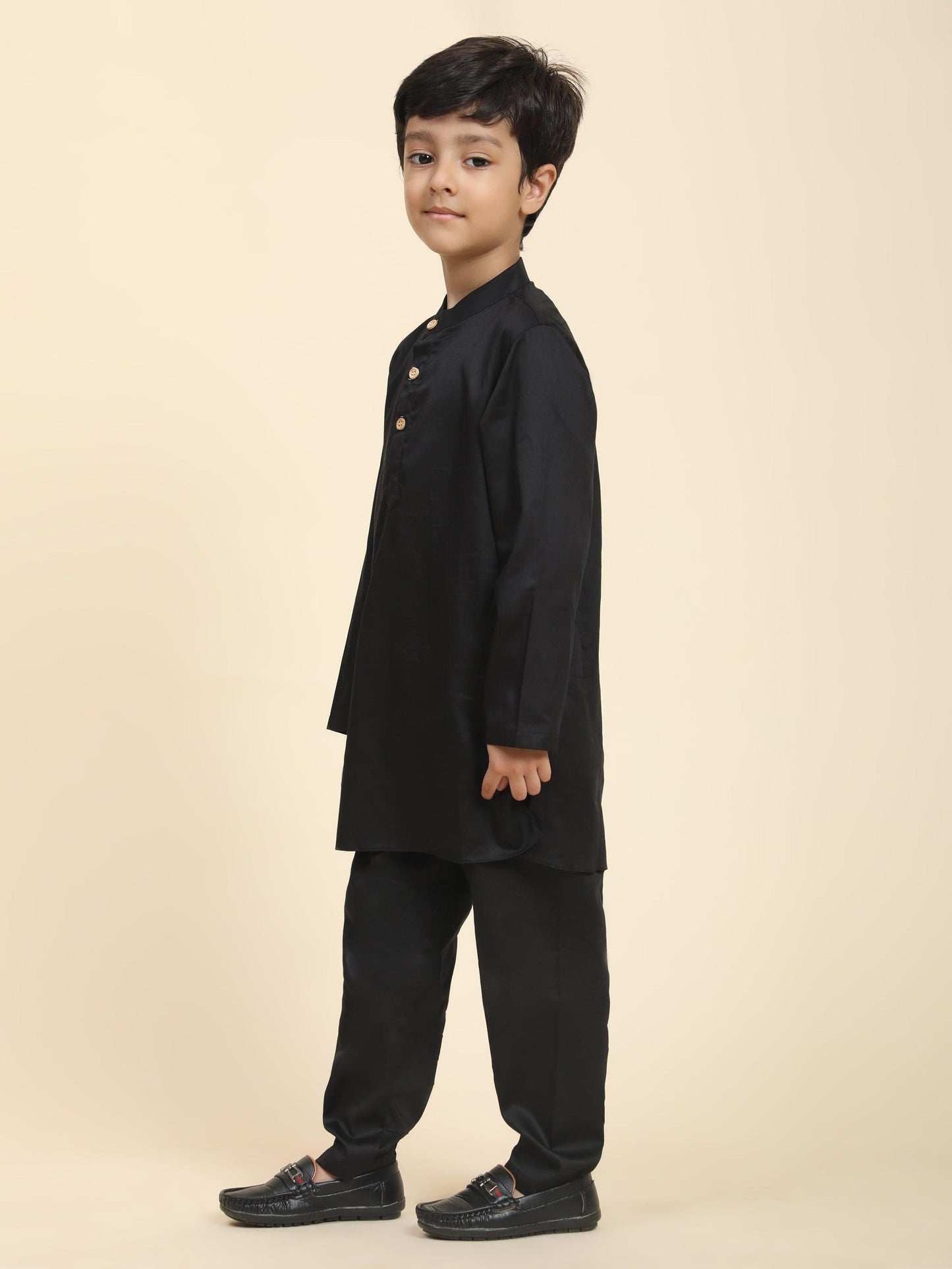 Solid Black Pure Premium Cotton Kurta and Pajama Set - Funny Bones Clothings