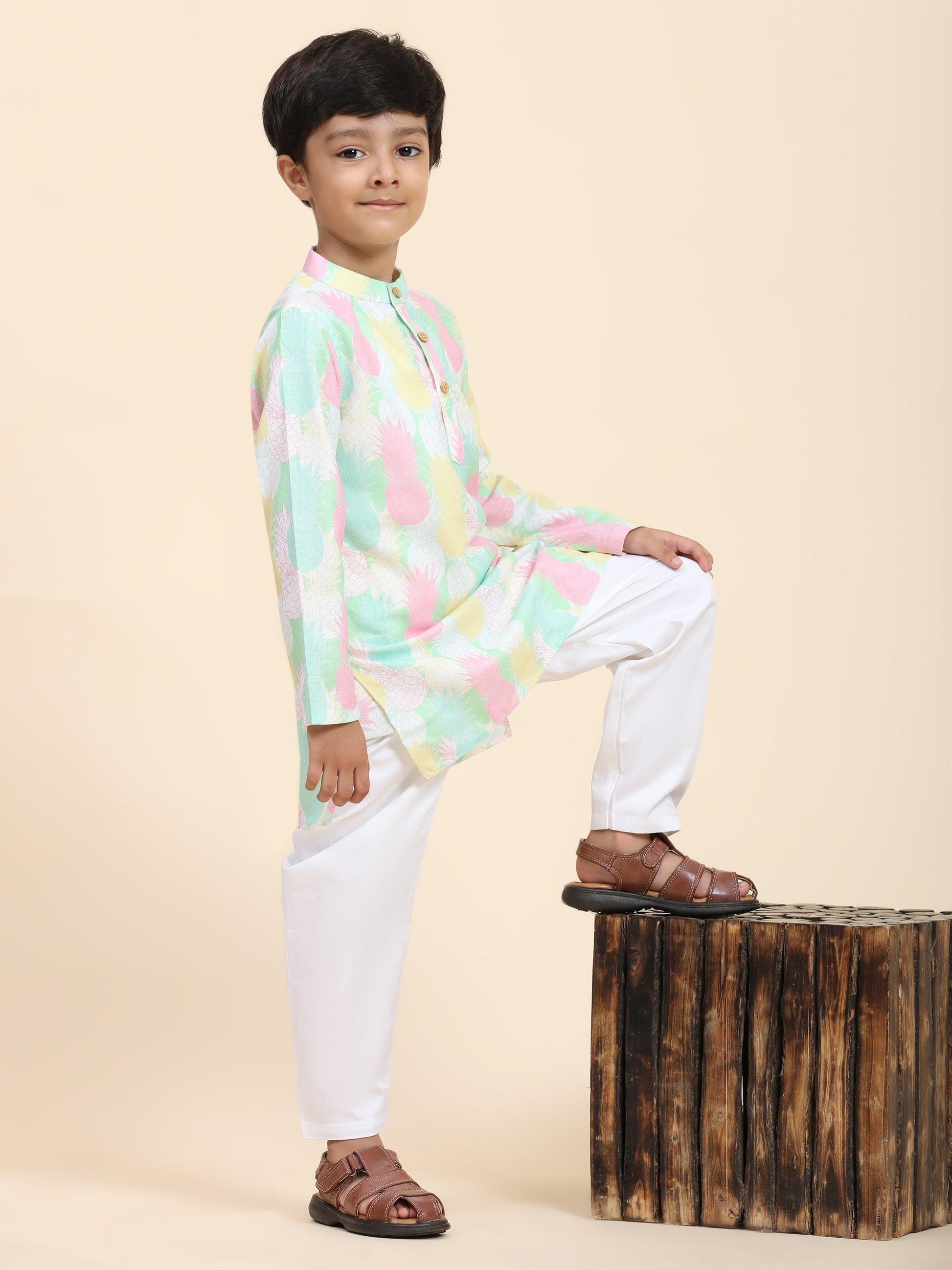 Pinapple Print Vestiario's Blend Linen Kurta Pajama Set - Funny Bones Clothings