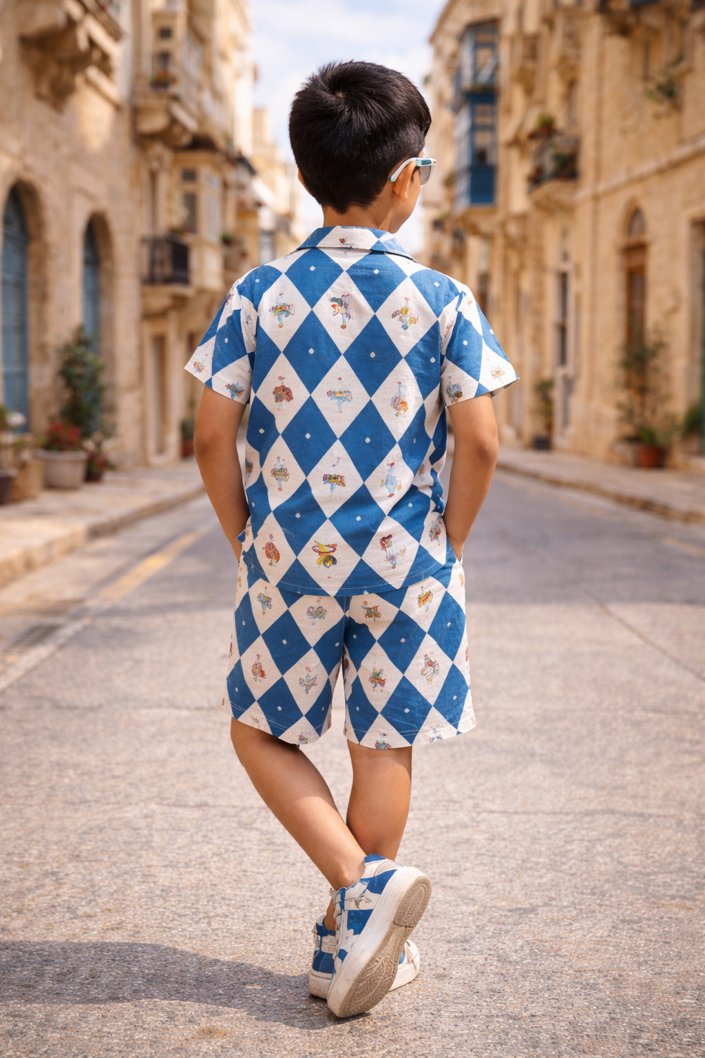 The Wonderfest Caravan Print Premium Linen Coord Set