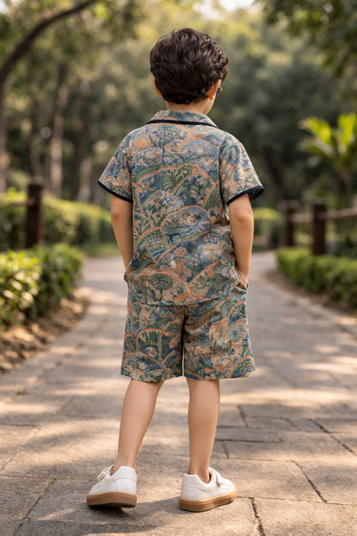 The Entricing Jungle Themed Pure Linen Coord Set