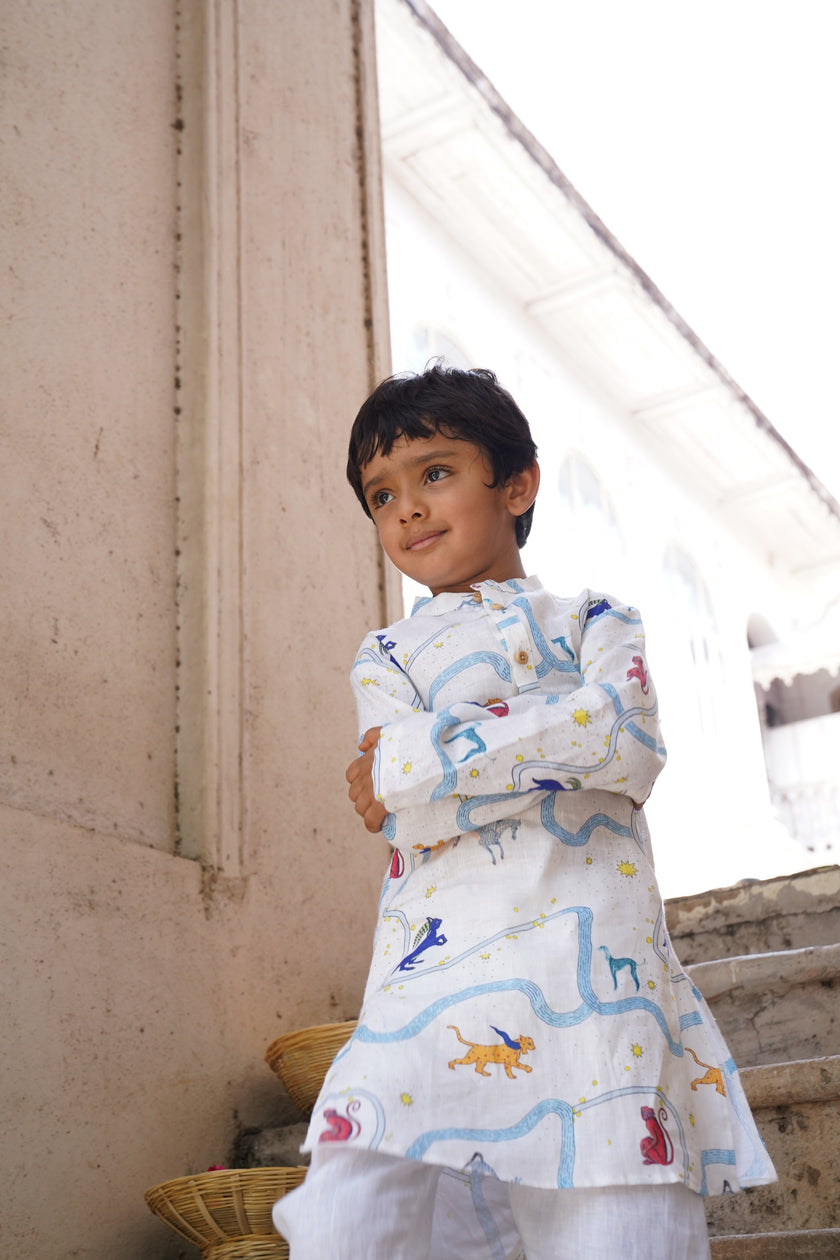 Griffin Print  Pure Linen Kurta Pajama Set