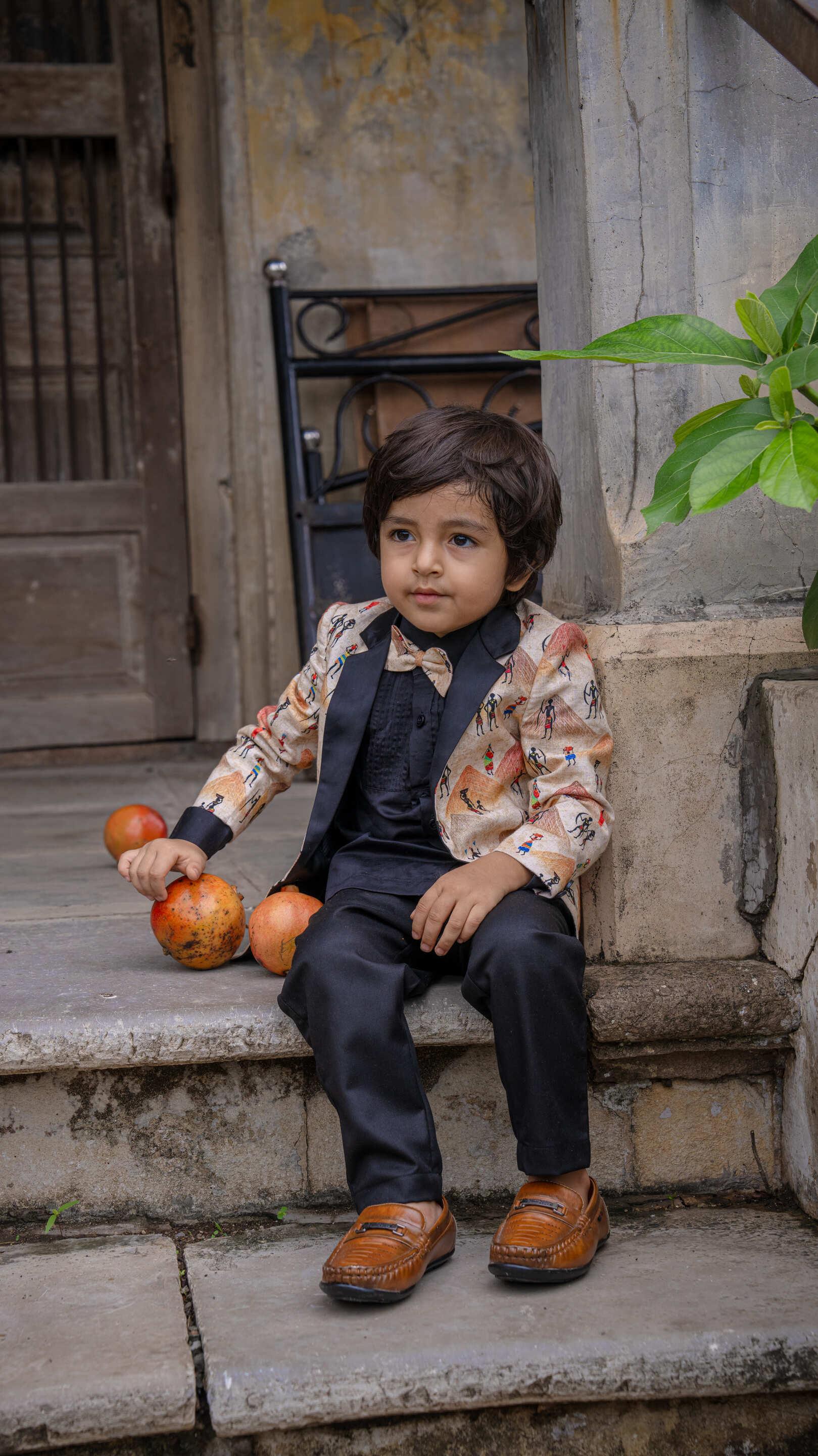 Pyiramid Print Blazer with Pintex Shirt and Black Cotton PantSet with Complimentory Bow - Funny Bones Clothings