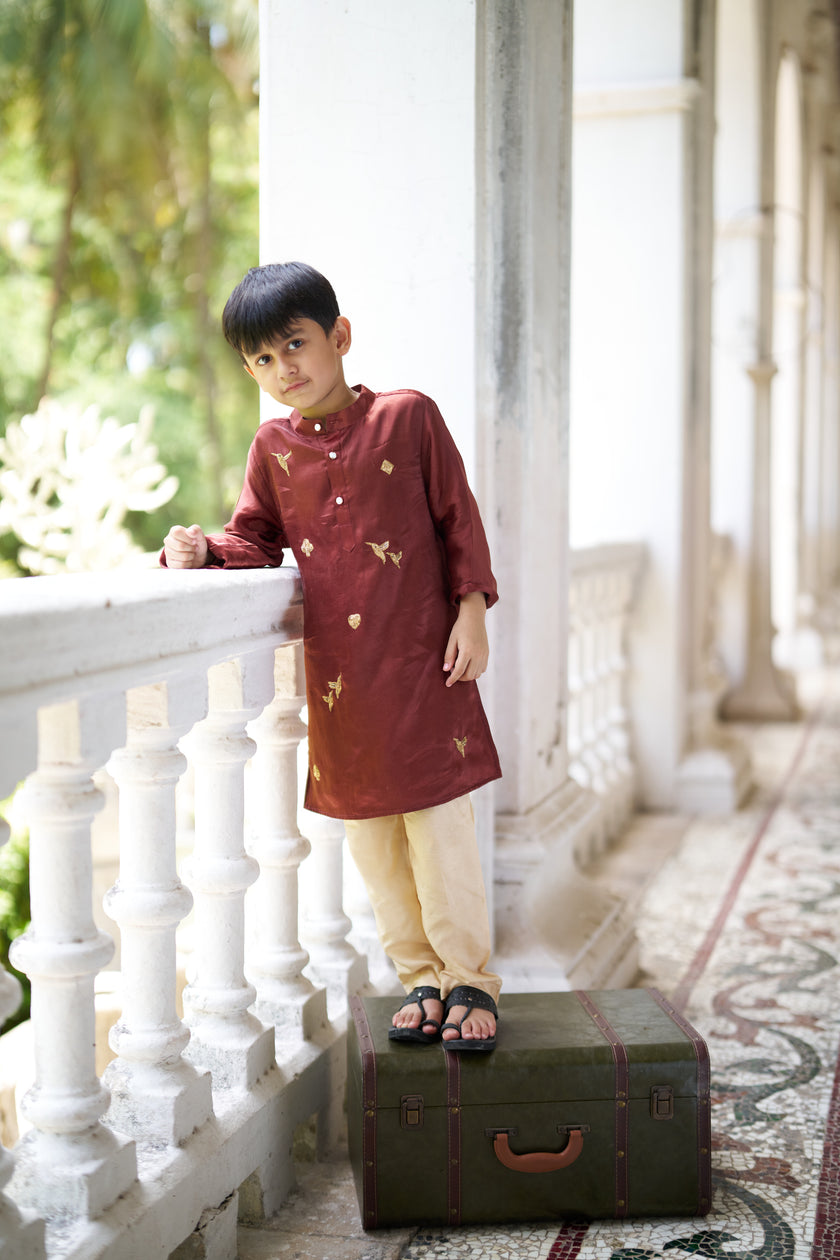 The Wanderers Pure Silk Hand Embriodered Kurta Pajama Set