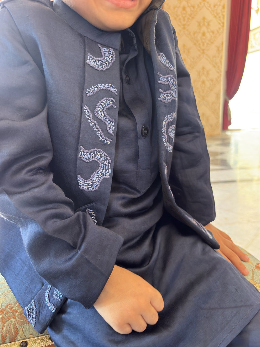 FunnyBones Atrang Amoort Koti Kurta Pajama Set – navy koti kurta pajama set with white embroidered panels, view 6
