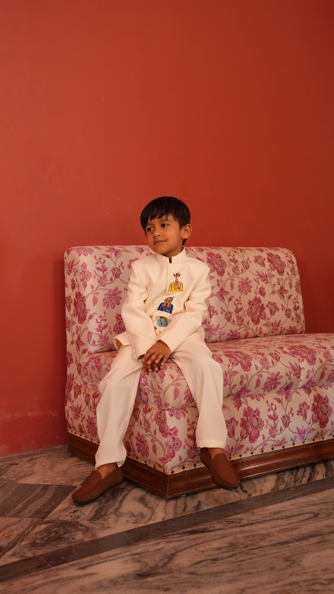 FunnyBones Ivory Jodhpuri with Animal Portraits – ivory jodhpuri with embroidered animal portrait patches, view 2