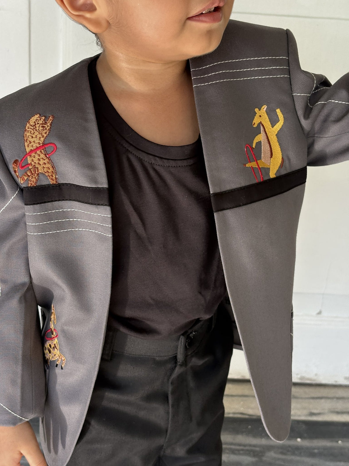 FunnyBones White Blazer with Animal Panels – grey panel blazer with giraffe embroidery and black tee, view 11