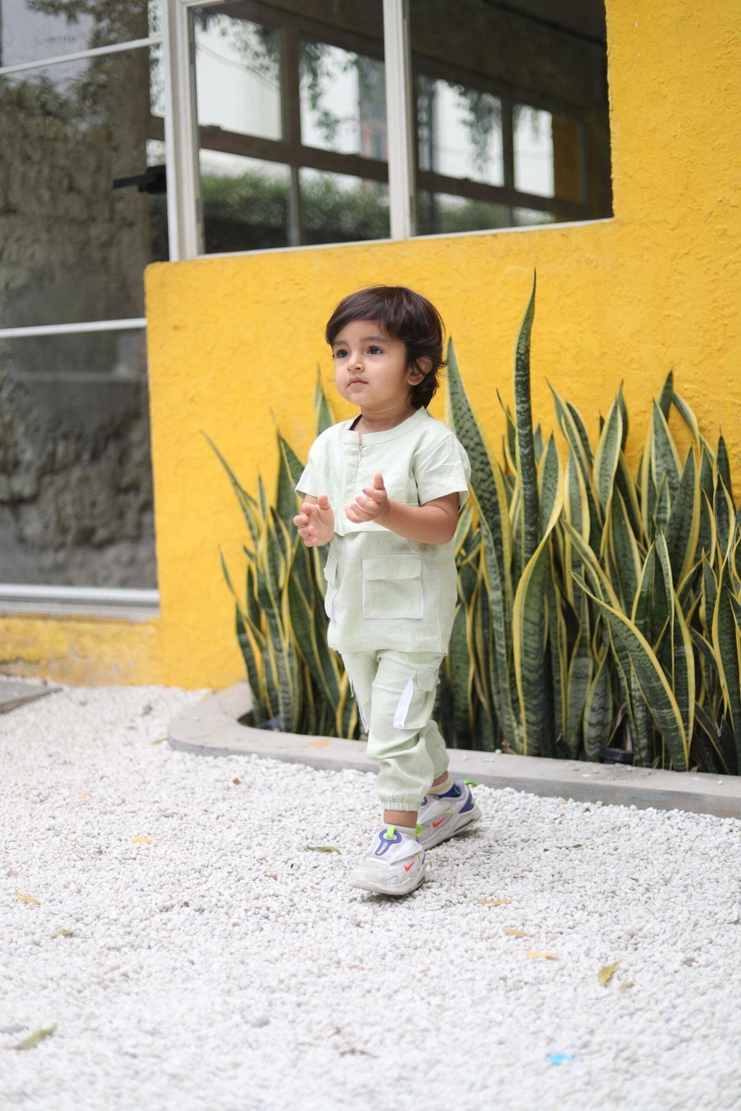 Box Pleated Green Color Shirt Linen