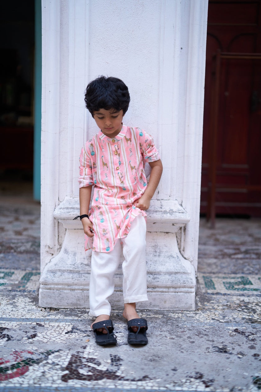 The Showman Pure Muslin Silk Kurta Pajama Set - Funny Bones Clothings