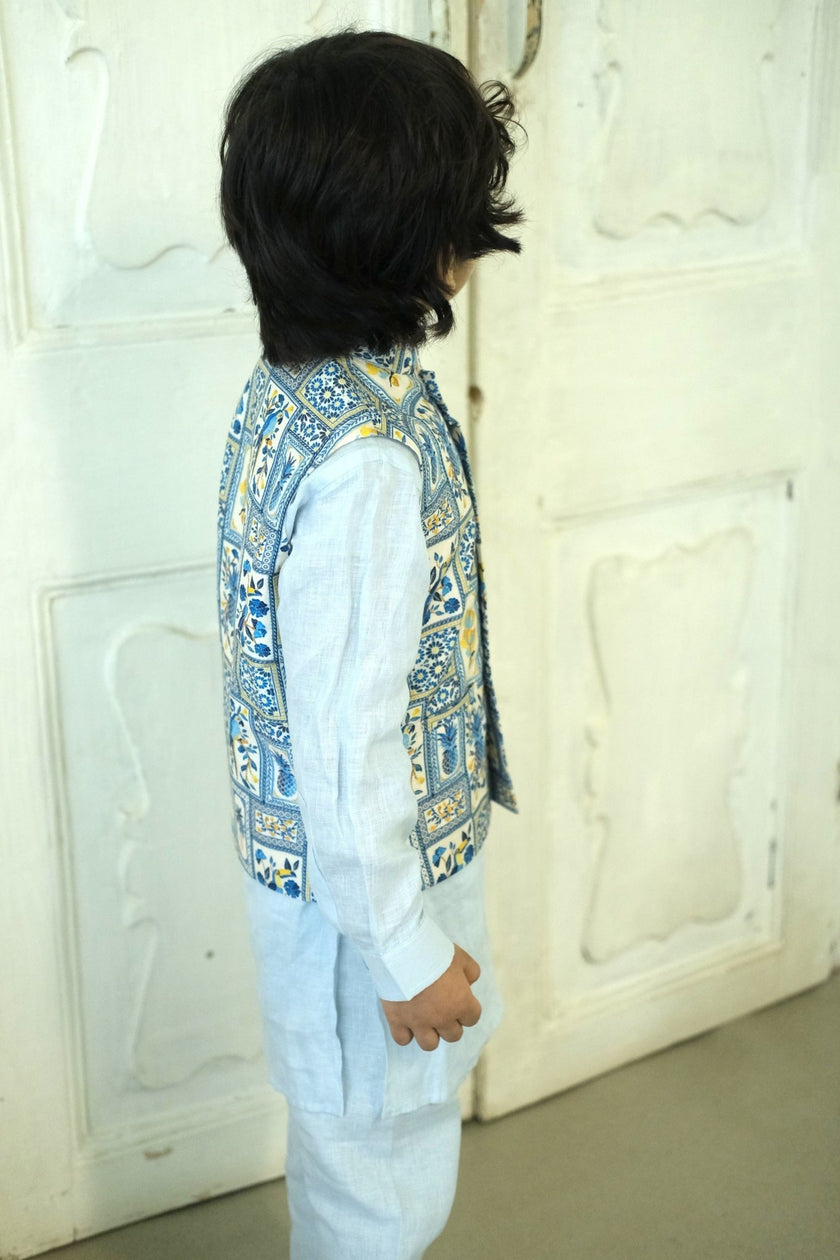 The Tropical Print Pure Satin Koti Pure Linen Kurta Pajama Set - Funny Bones Clothings